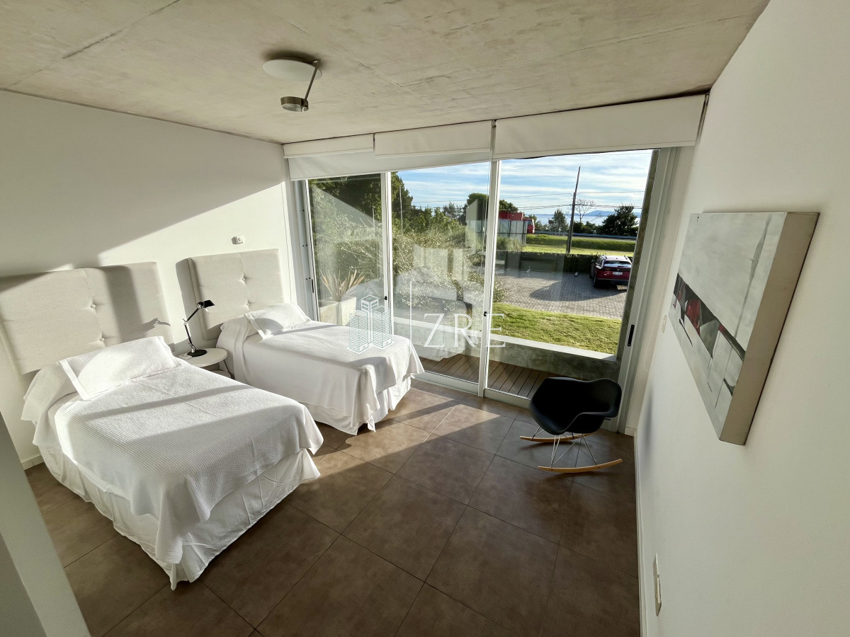 Apartamento ID.574 - Venta Apartamento Punta Ballena, Punta del este 