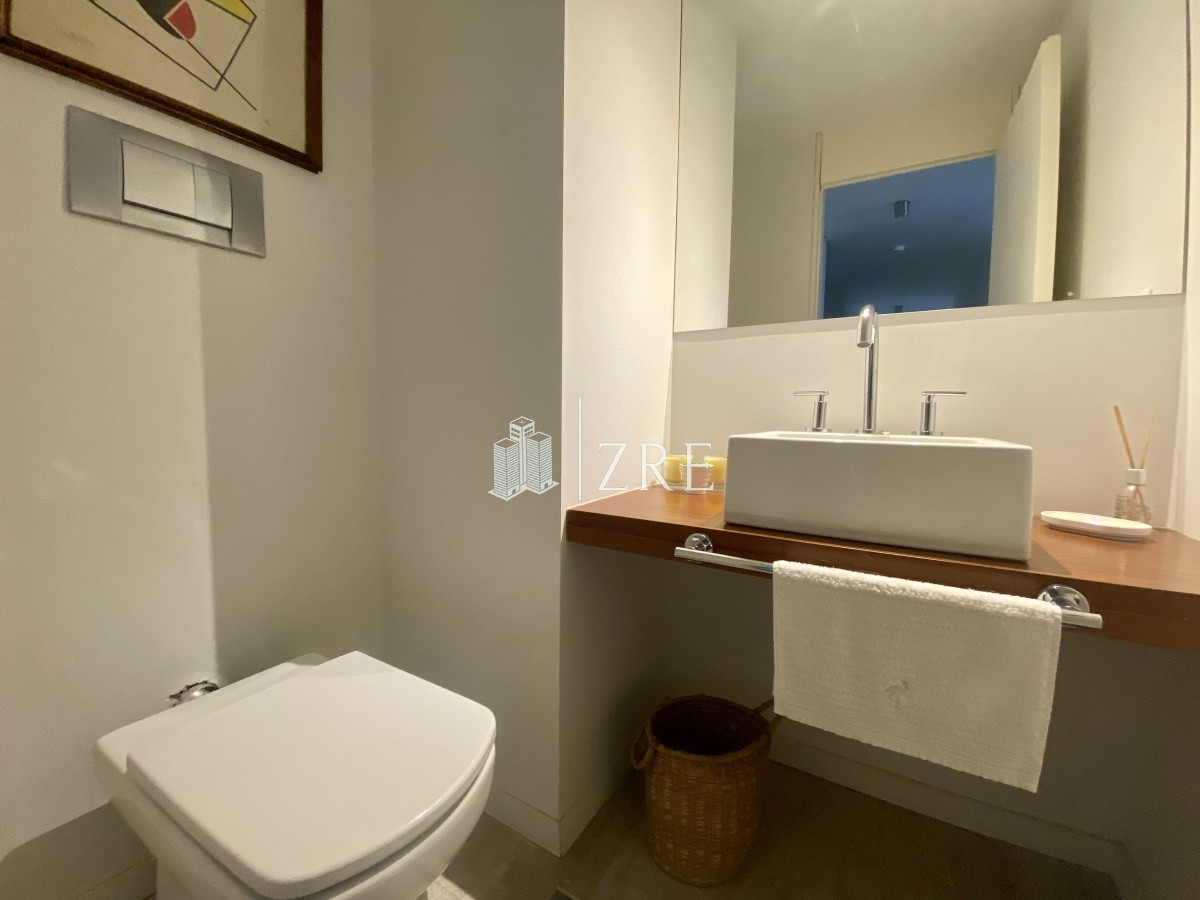 Apartamento ID.335 - Venta apartamento 3 dormitorios playa mansa Punta del Este