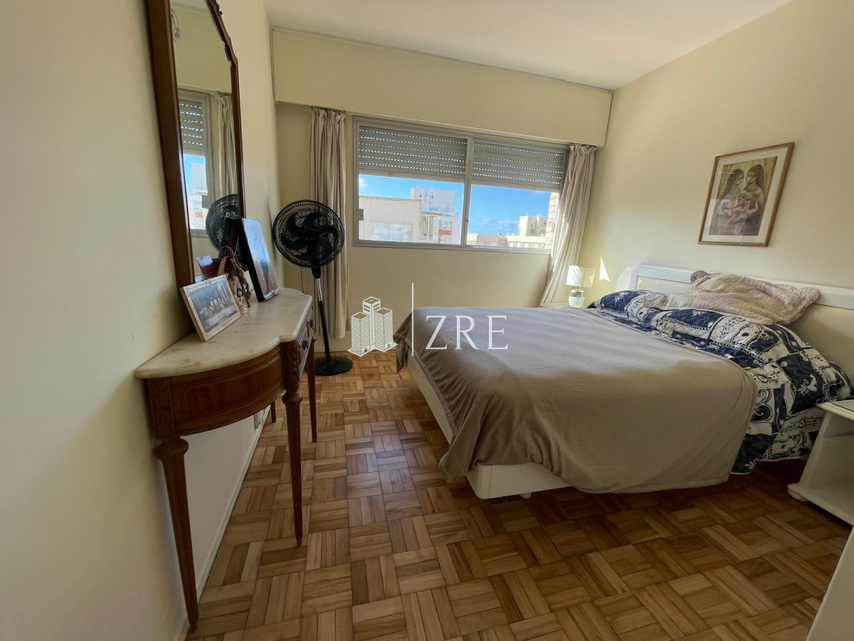 Apartamento ID.613 - Venta apartamento 3 dormitorios. Península, Punta del Este. 