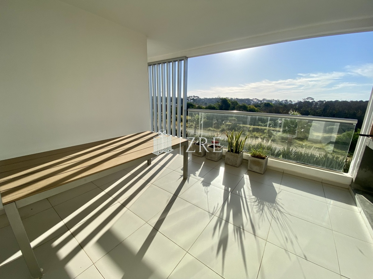 Apartamento ID.341 - Venta apartamento 4 dormitorios, playa brava Punta del Este 