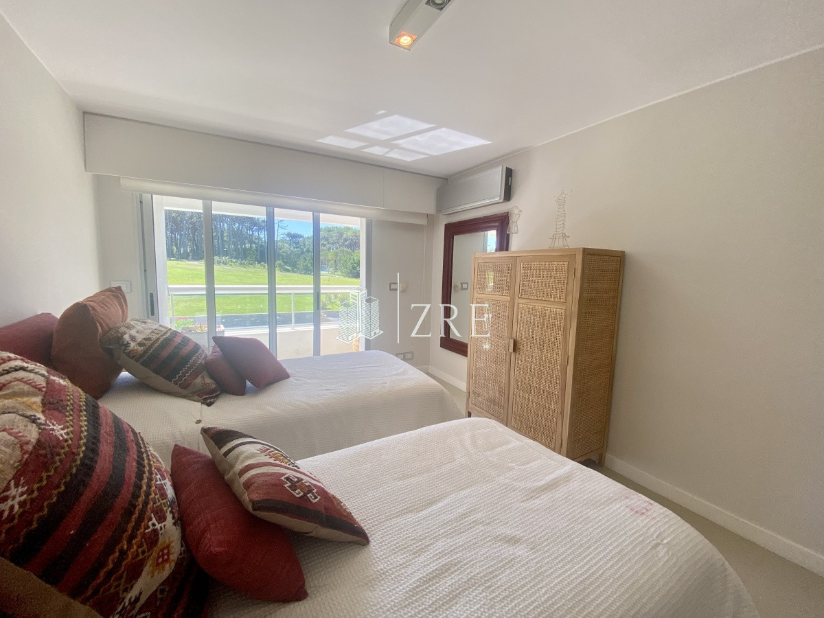 Apartamento ID.256 - Venta apartamento frente al mar 3 dormitorios