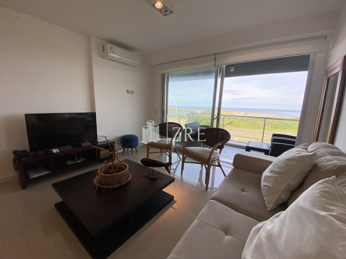Apartamento ID.232 - Venta apartamento 3 dormitorios playa brava Punta del Este 
