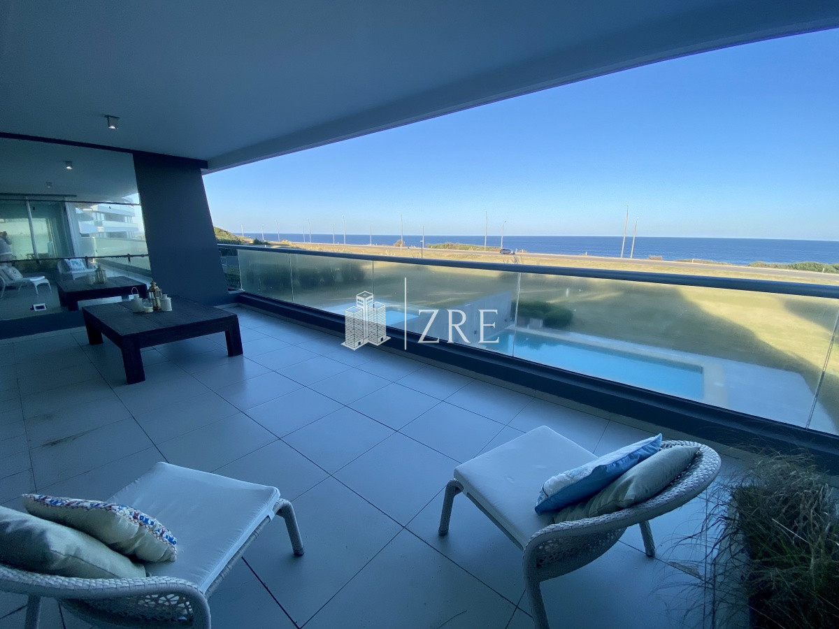 Apartamento ID.341 - Venta apartamento 4 dormitorios, playa brava Punta del Este 