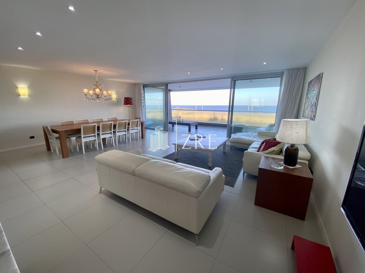 Apartamento ID.341 - Venta apartamento 4 dormitorios, playa brava Punta del Este 