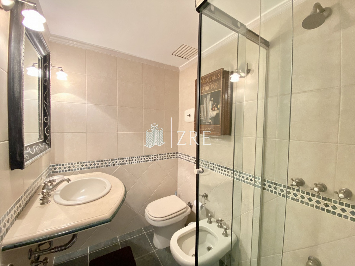 Apartamento ID.289 - Venta apartamento 3 dormitorios. Playa mansa, Punta del Este  