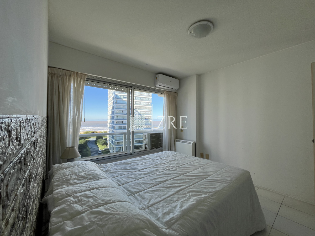 Apartamento ID.556 - Venta apartamento, Punta del Este, playa brava