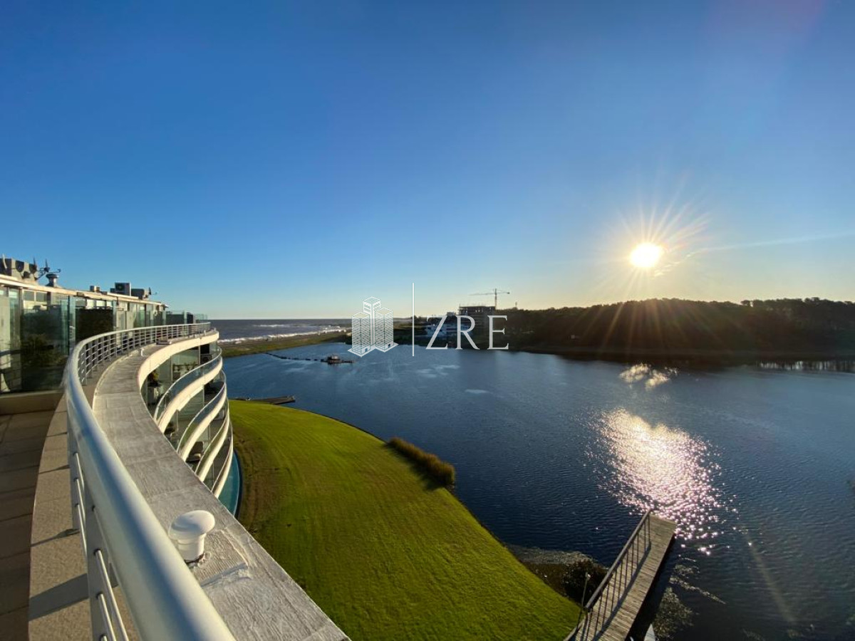 Apartamento ID.927 - Venta Pent-house en Terrazas de la Laguna, Punta del Este