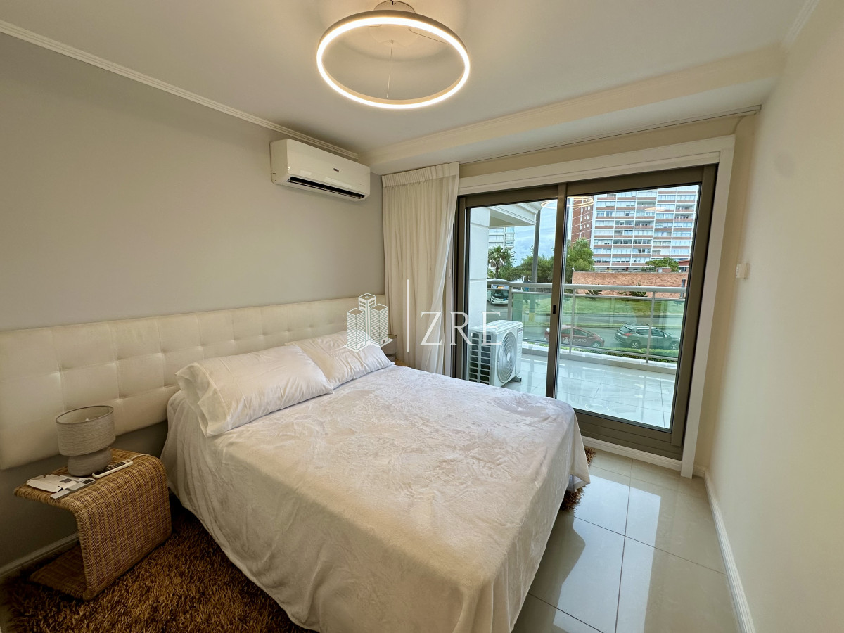 Apartamento ID.1366 - Venta apartamento 2 dormitorios. Imperiale, Punta del Este. 