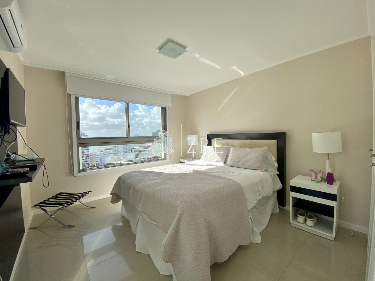 Apartamento ID.510 - Venta apartamento 3 dormitorios Imperiale I esquinero Punta del Este