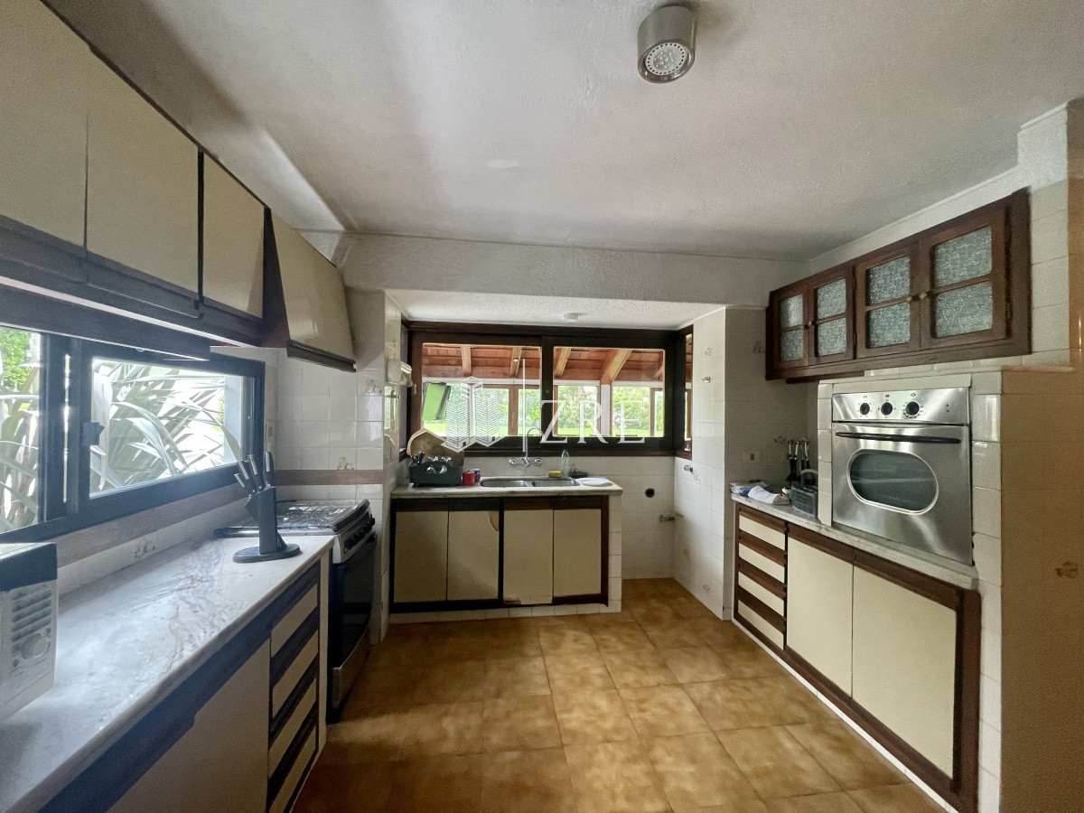 Casa ID.466 - Venta casa 8 dormitorios Punta del Este