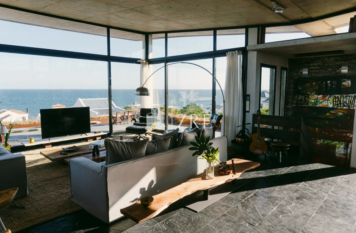 Casa ID.1349 - Alquiler casa 4 dormitorios Punta Piedras, Manantiales. 