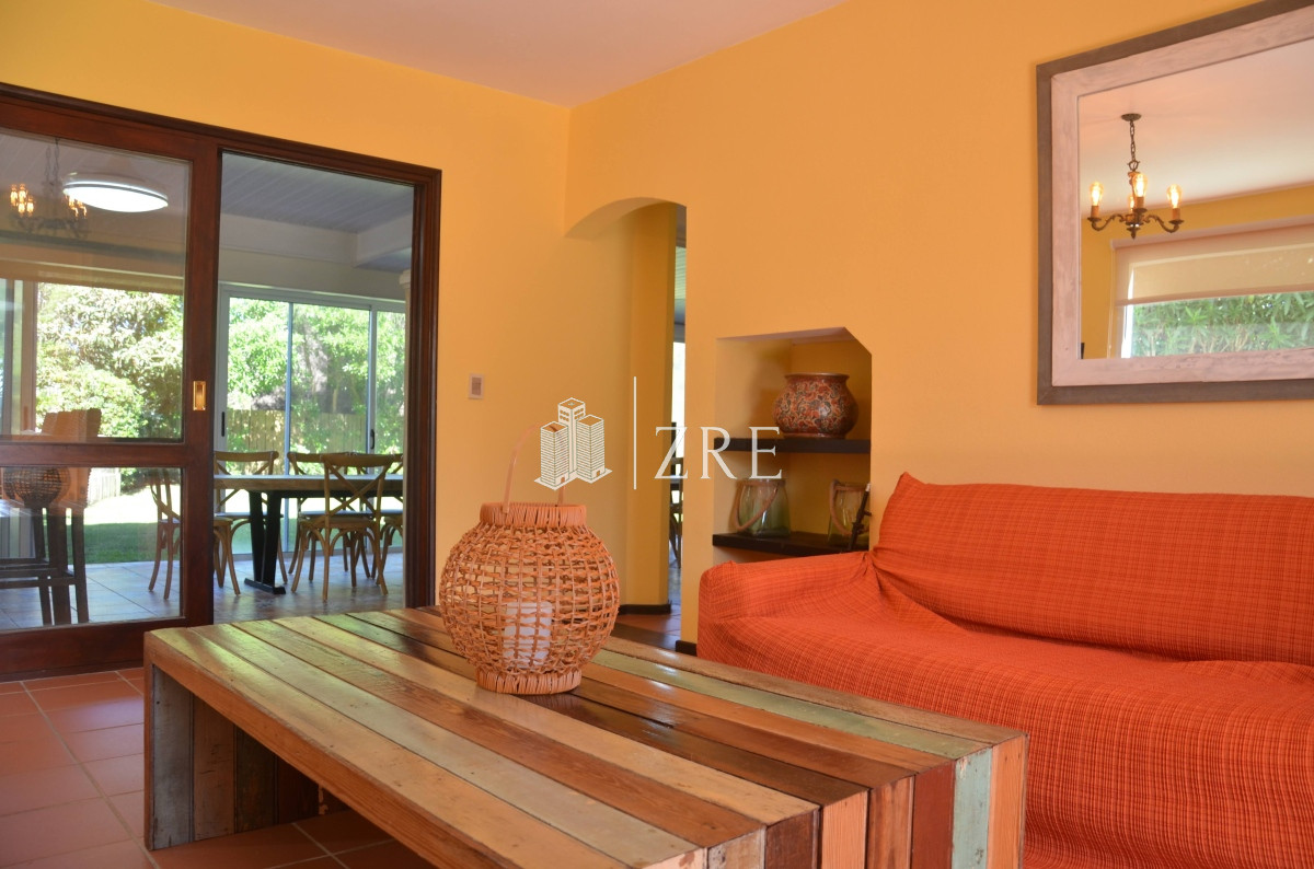 Casa ID.274 - Venta casa 5 dormitorios. La Juanita, José Ignacio 