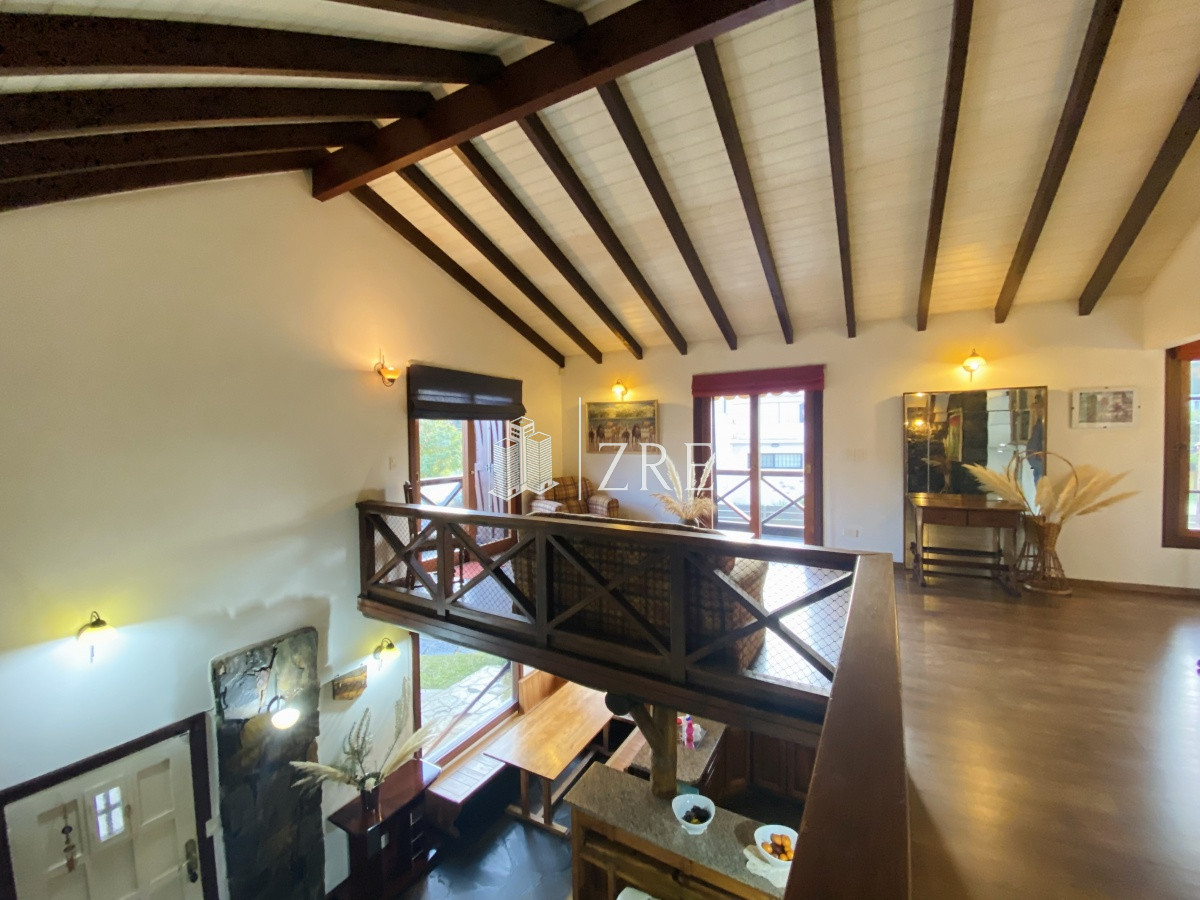 Casa ID.301 - Venta casa 3 dormitorios. Pinares Punta del Este. 