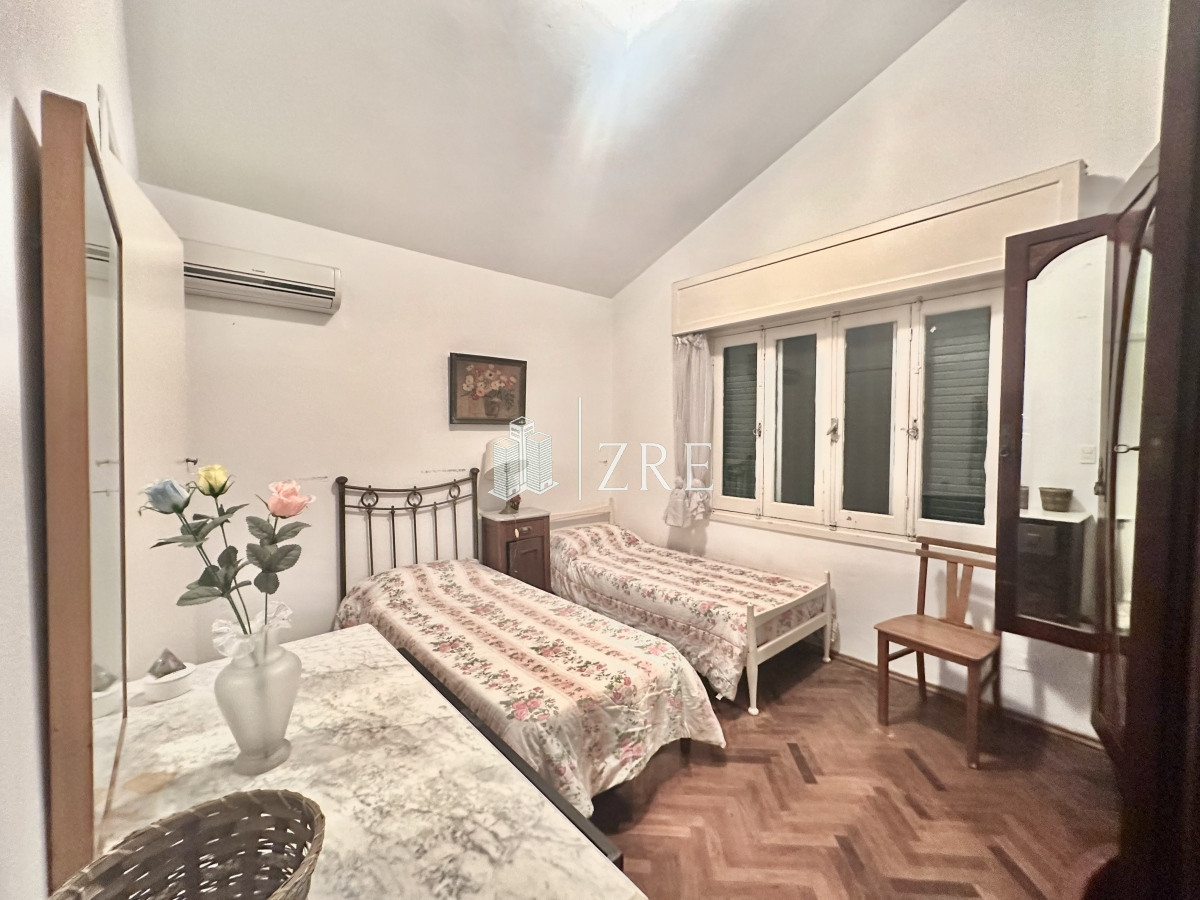 Casa ID.798 - Venta casa 7 dormitorios. Playa brava, Punta del Este