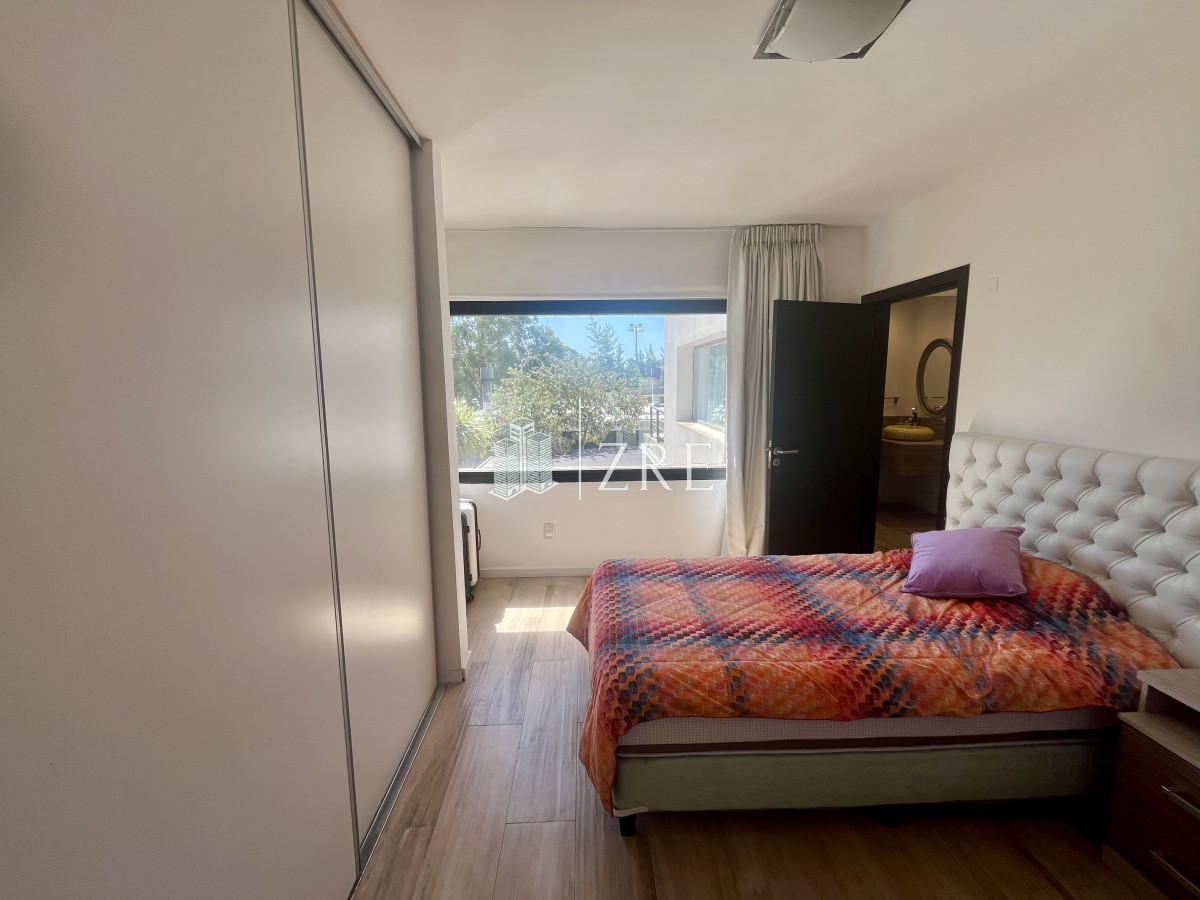 Casa ID.499 - Venta casa de dos plantas en Le Residence 