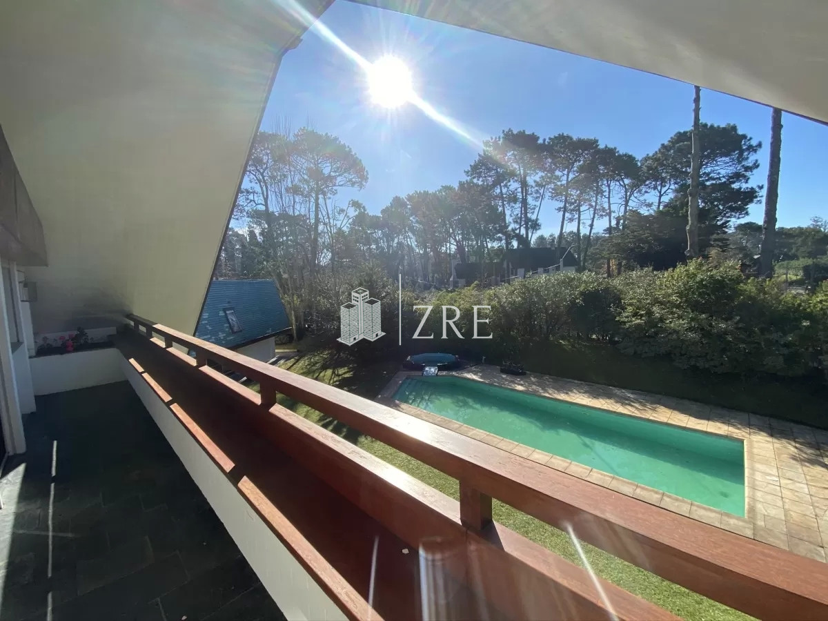 Casa ID.446 - Venta casa 8 dormitorios Punta del Este