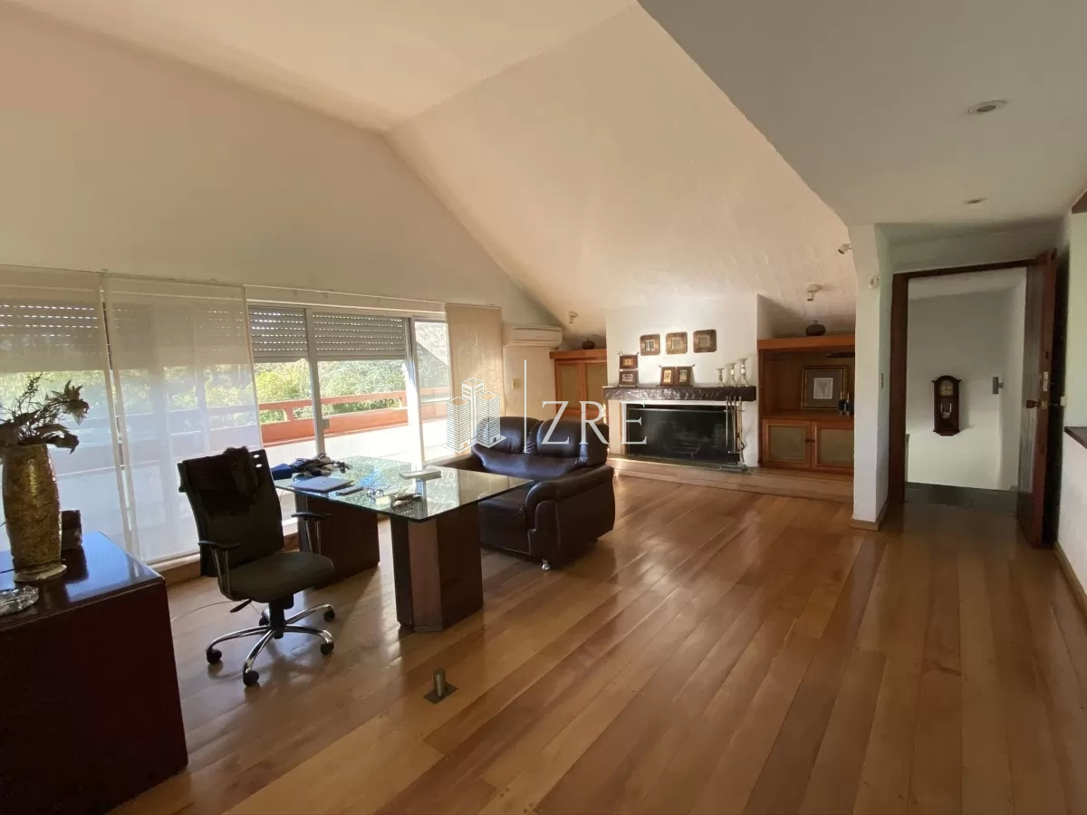 Casa ID.446 - Venta casa 8 dormitorios Punta del Este