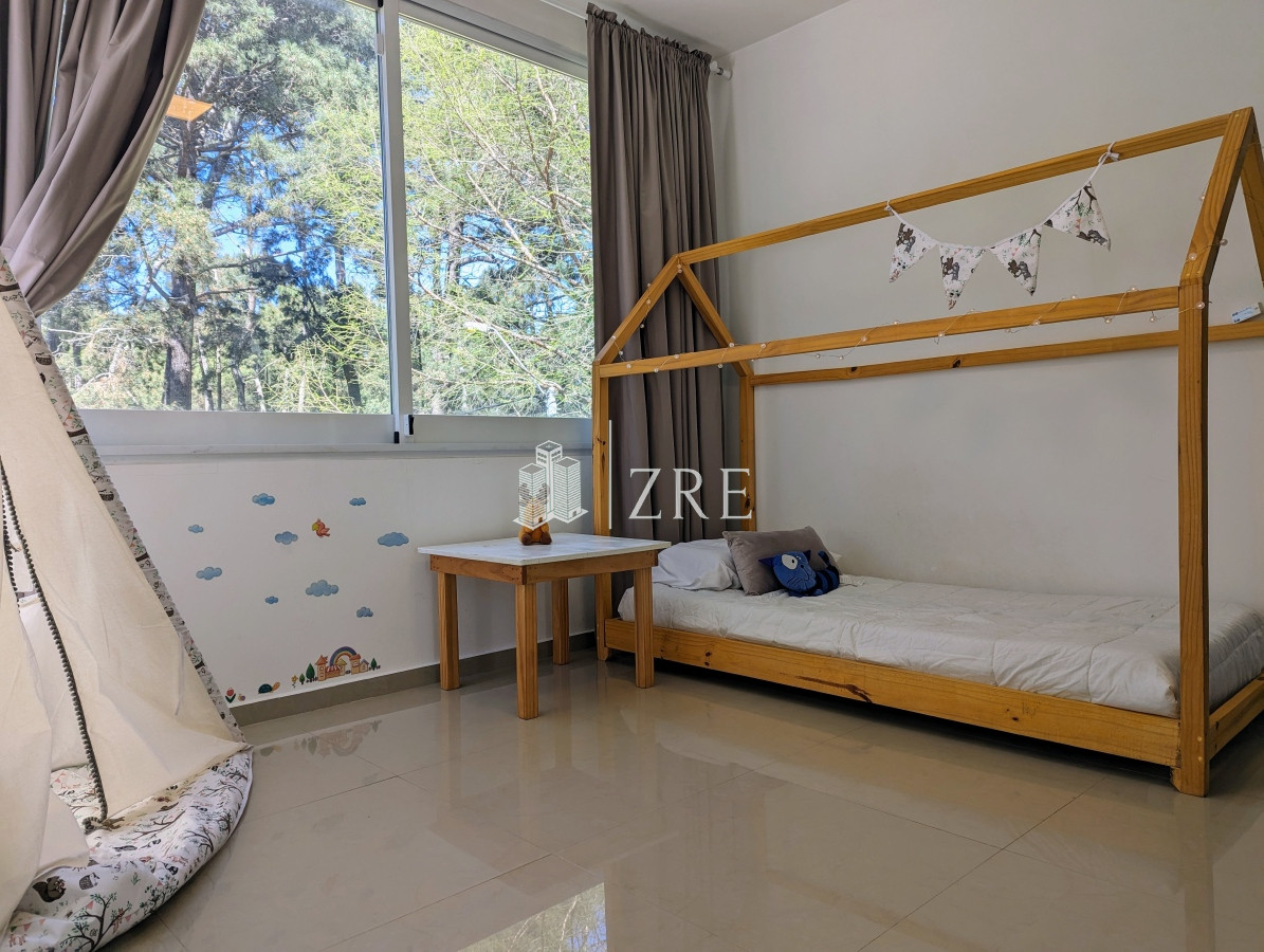 Casa ID.720 - Venta y alquiler espectacular casa en Parque Burnett, Maldonado