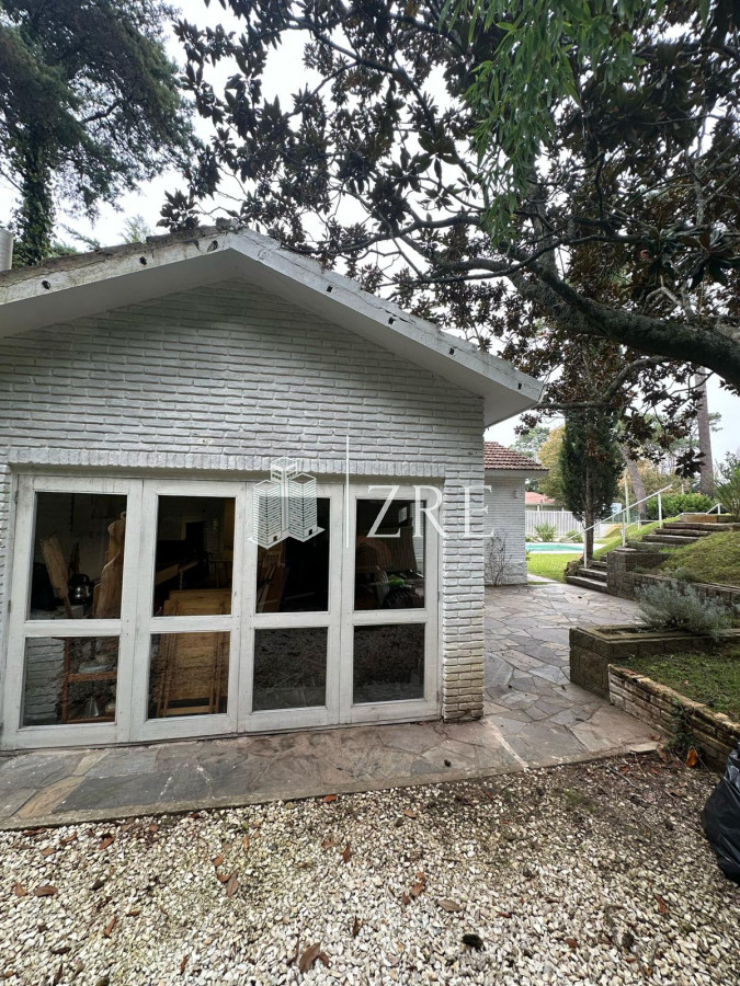 Casa ID.589 - Venta Casa 9 dormitorios