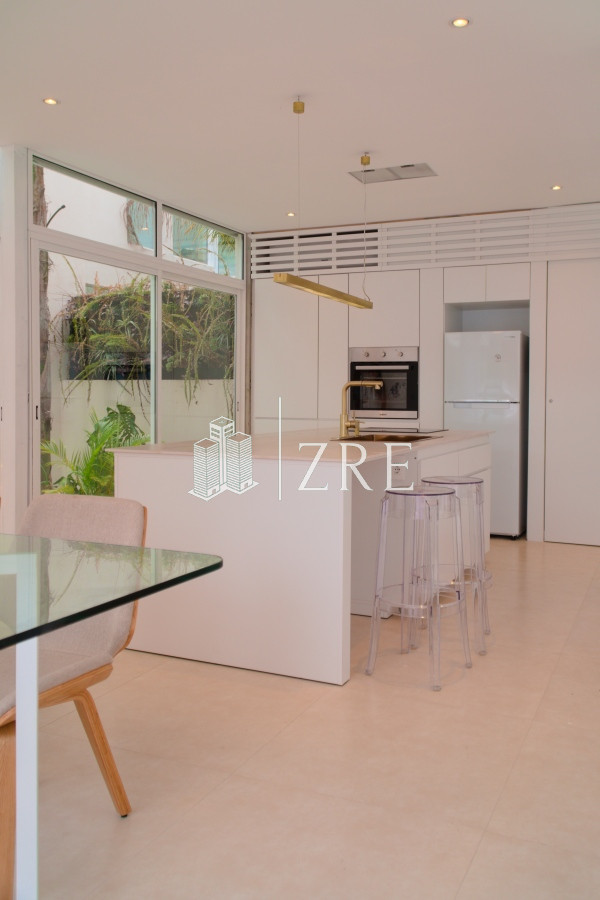 Casa ID.765 - Venta de casa 4 dormitorios