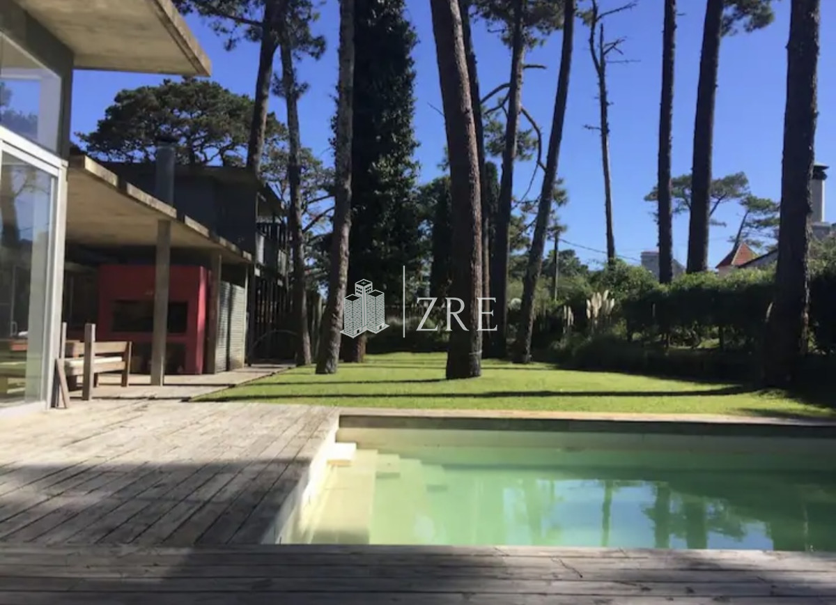 Casa ID.715 - Alquiler casa en Punta del Este - 4 dormitorios