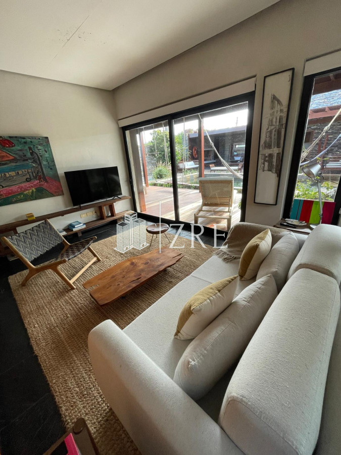 Casa ID.1349 - Alquiler casa 4 dormitorios Punta Piedras, Manantiales. 