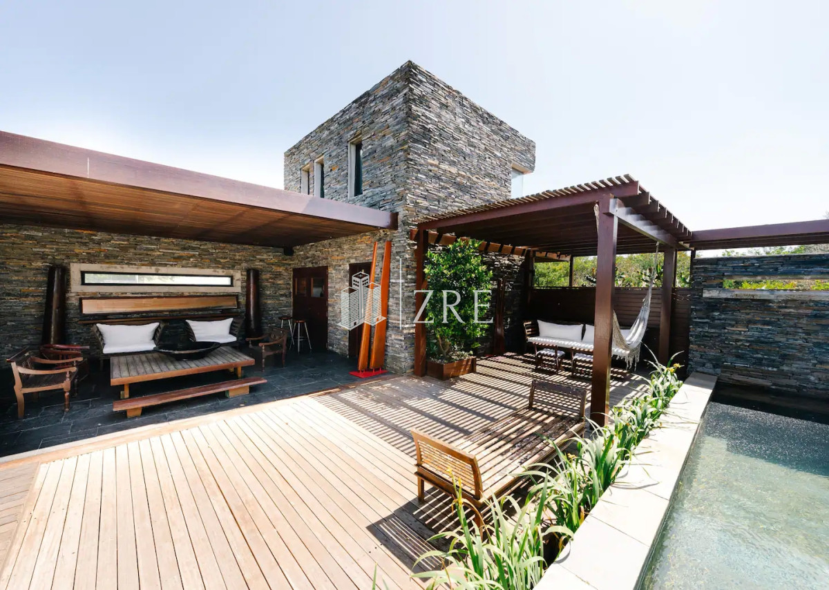 Casa ID.1349 - Alquiler casa 4 dormitorios Punta Piedras, Manantiales. 