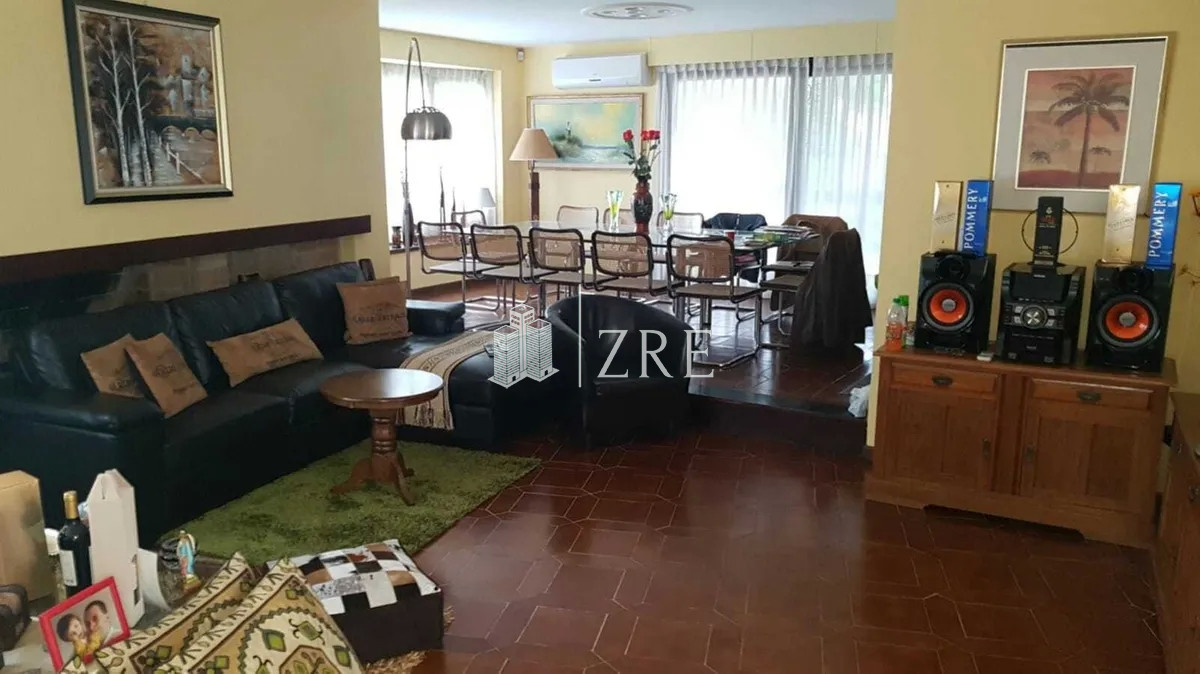Casa ID.493 - Venta  mansion en zona Cantegril!