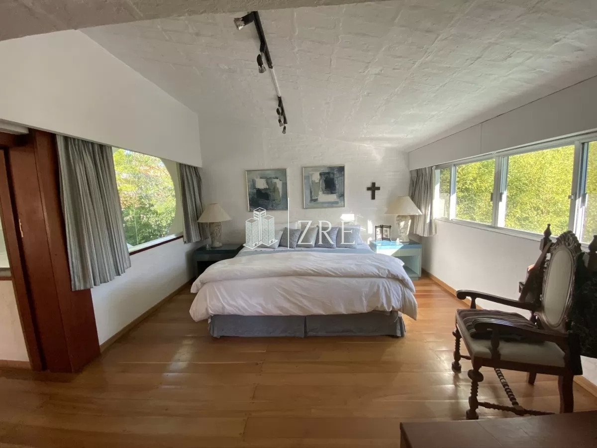 Casa ID.446 - Venta casa 8 dormitorios Punta del Este