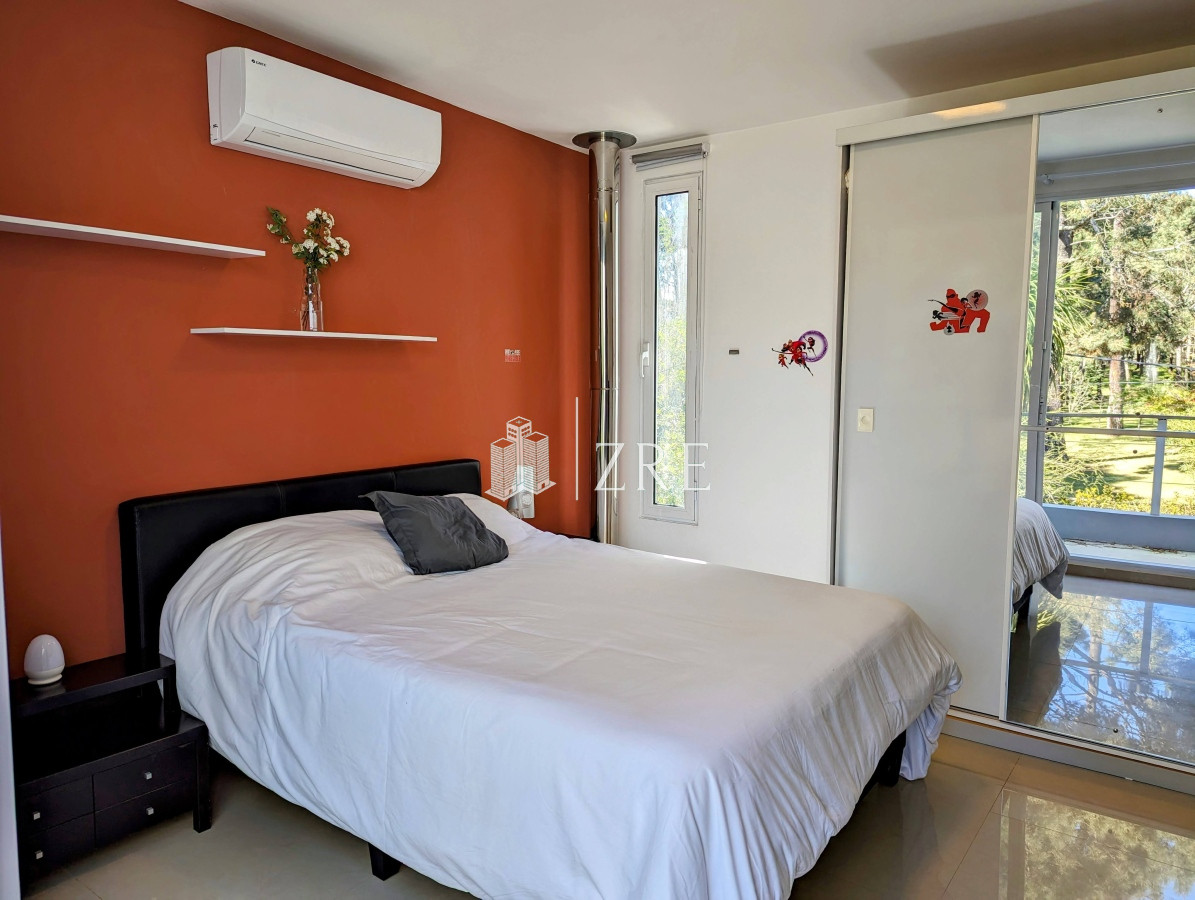 Casa ID.720 - Venta y alquiler espectacular casa en Parque Burnett, Maldonado