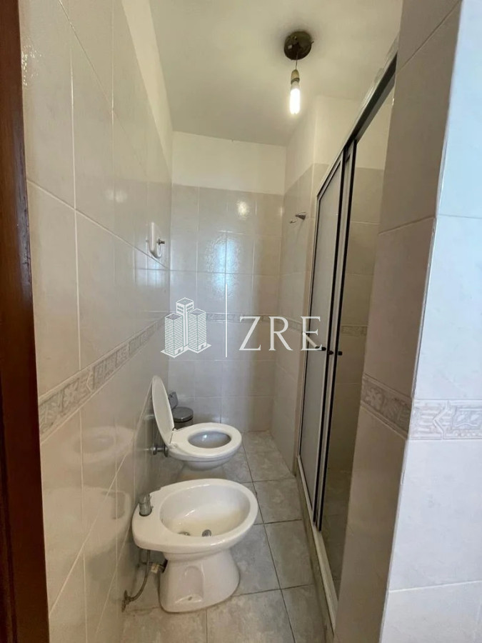 Casa ID.213 - Venta casa 5 dormitorios primera linea playa mansa Punta del Este 