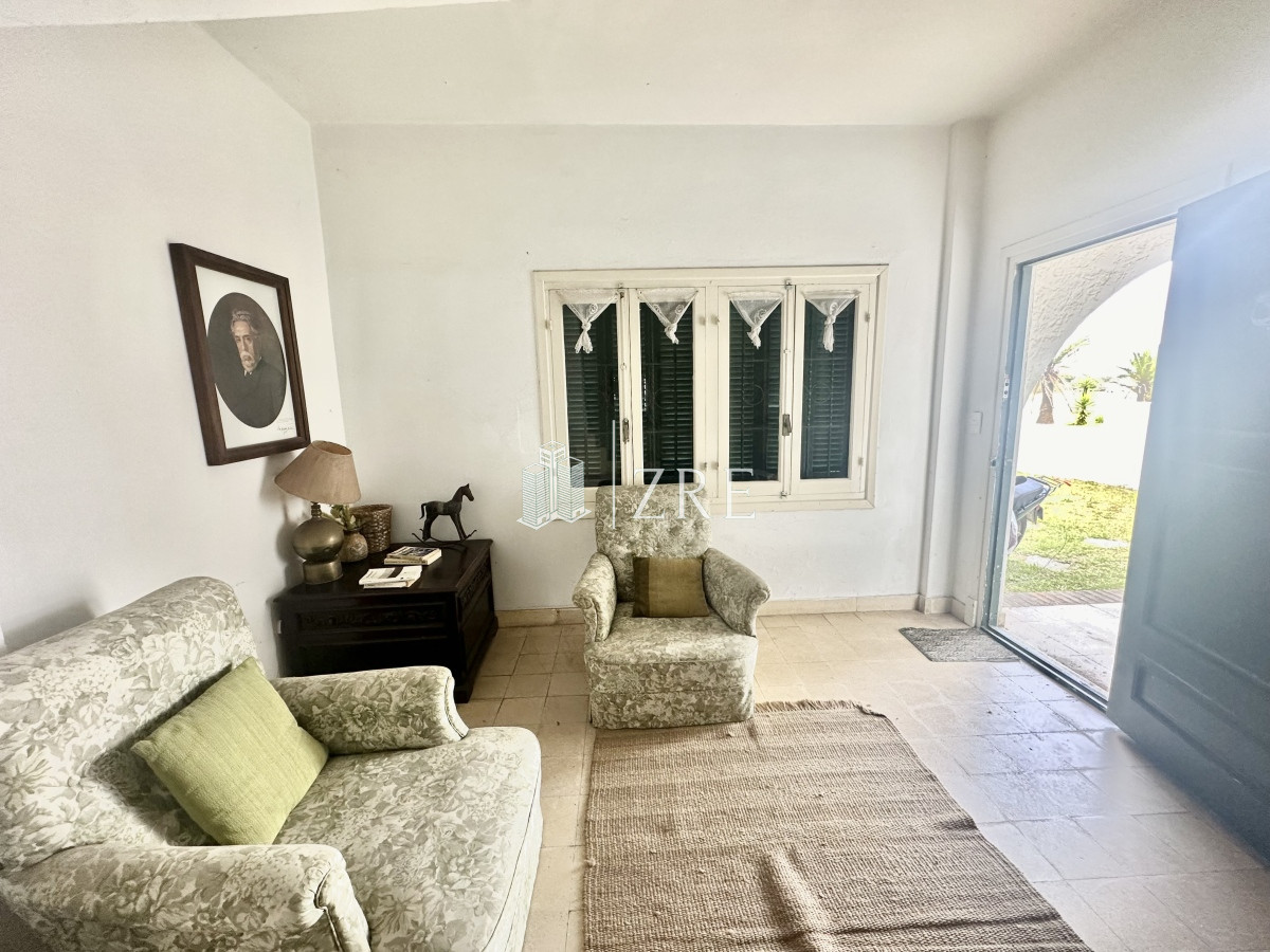 Casa ID.798 - Venta casa 7 dormitorios. Playa brava, Punta del Este