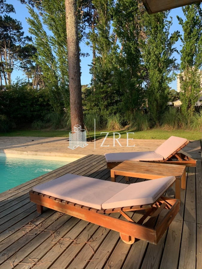 Casa ID.715 - Alquiler casa en Punta del Este - 4 dormitorios