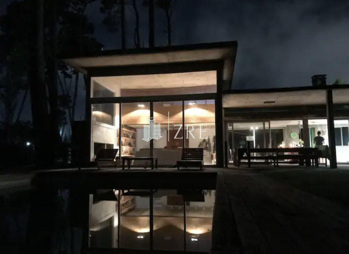 Casa ID.715 - Alquiler casa en Punta del Este - 4 dormitorios