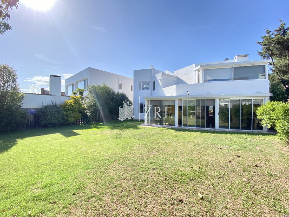 Casa ID.274 - Venta casa 5 dormitorios. La Juanita, José Ignacio 