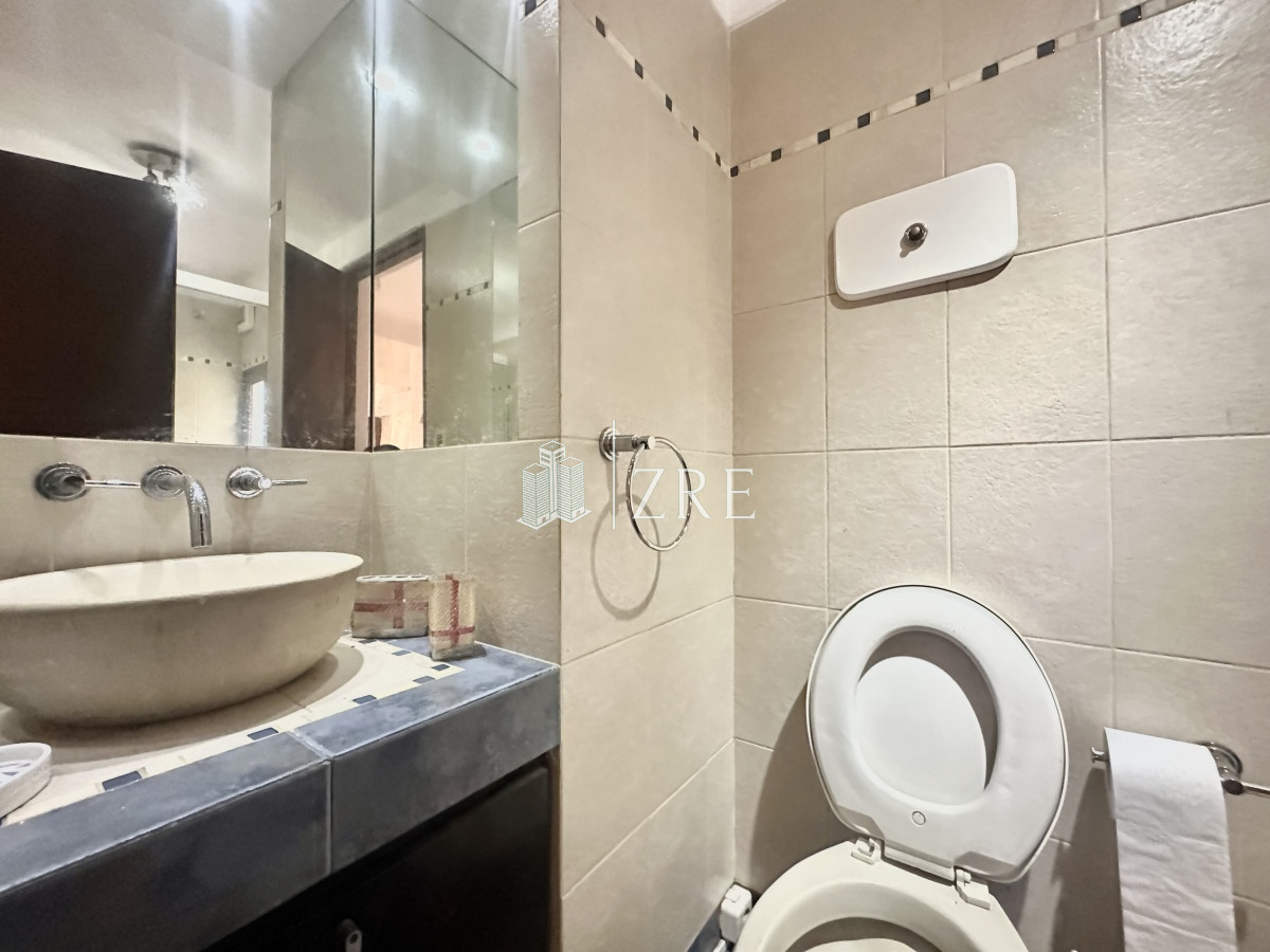 Casa ID.797 - Venta Casa Quincho - 4 Dormitorios + Pileta 