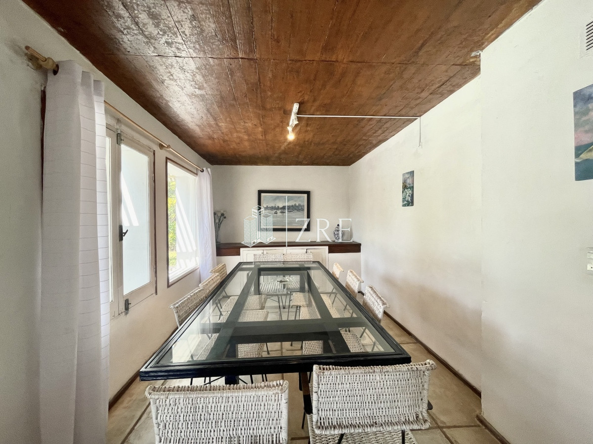 Casa ID.173 - Venta casa 5 dormitorios. Montoya, La barra. 