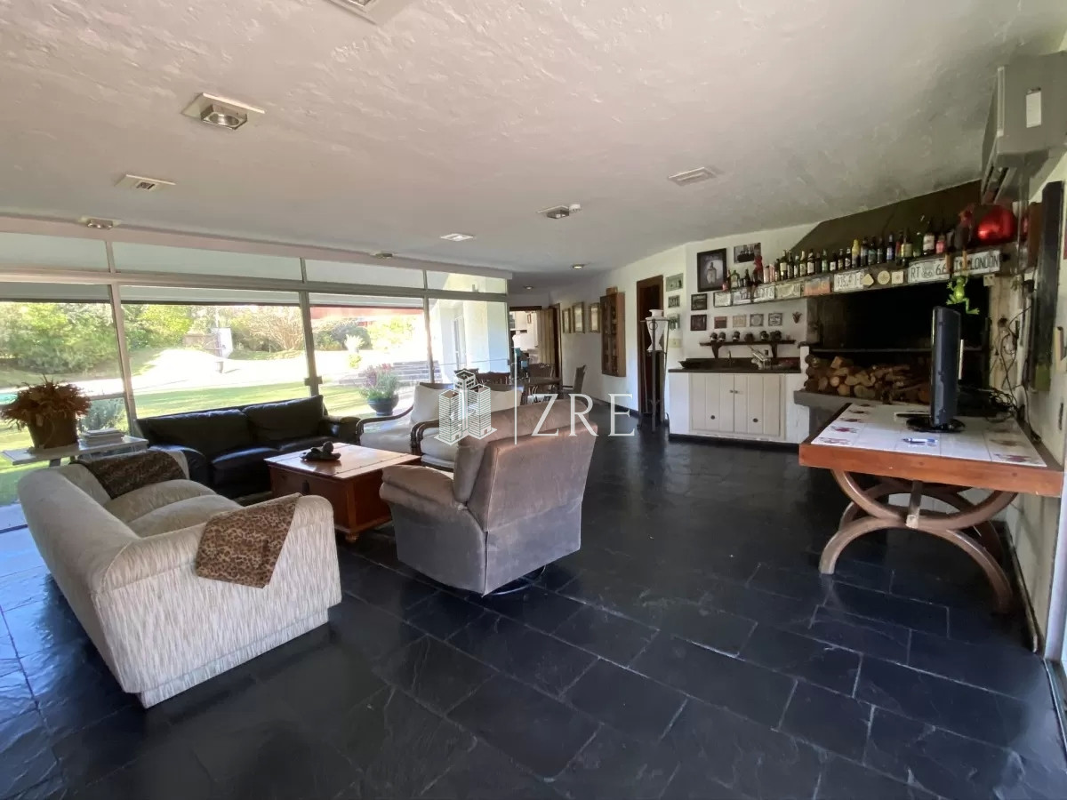 Casa ID.446 - Venta casa 8 dormitorios Punta del Este
