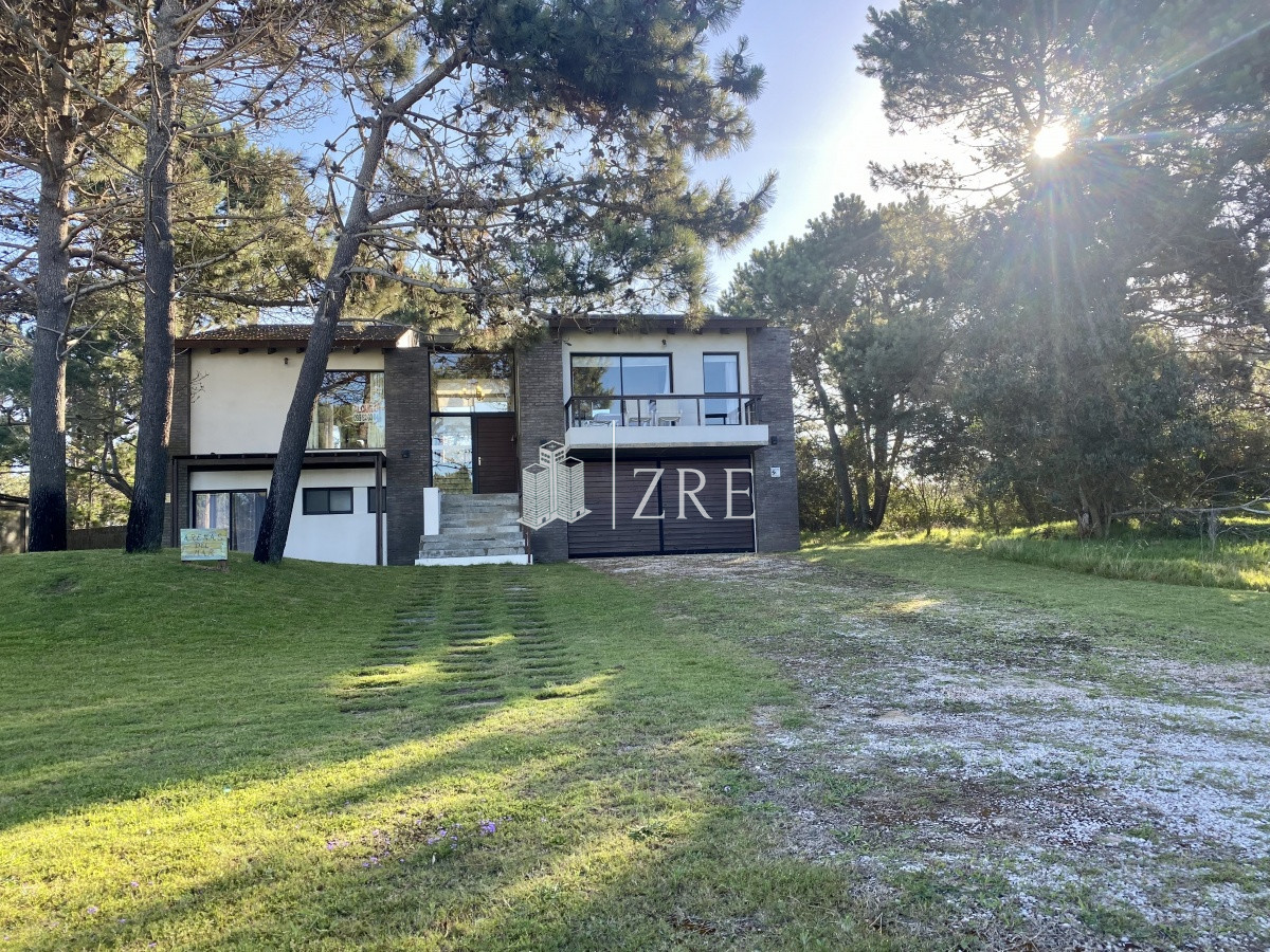 Casa ID.427 - Venta casa 4 dormitorios Arenas de José Ignacio 