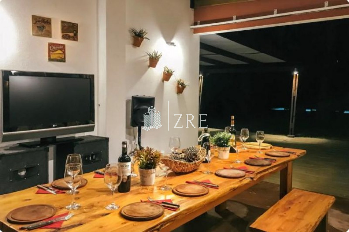 Casa ID.720 - Venta y alquiler espectacular casa en Parque Burnett, Maldonado