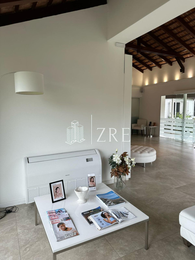 Casa ID.589 - Venta Casa 9 dormitorios