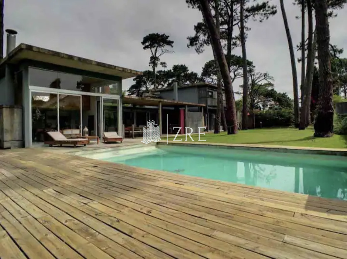 Casa ID.715 - Alquiler casa en Punta del Este - 4 dormitorios