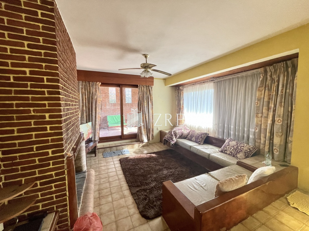 Casa ID.231 - Venta casa 4 dormitorios playa mansa Punta del Este