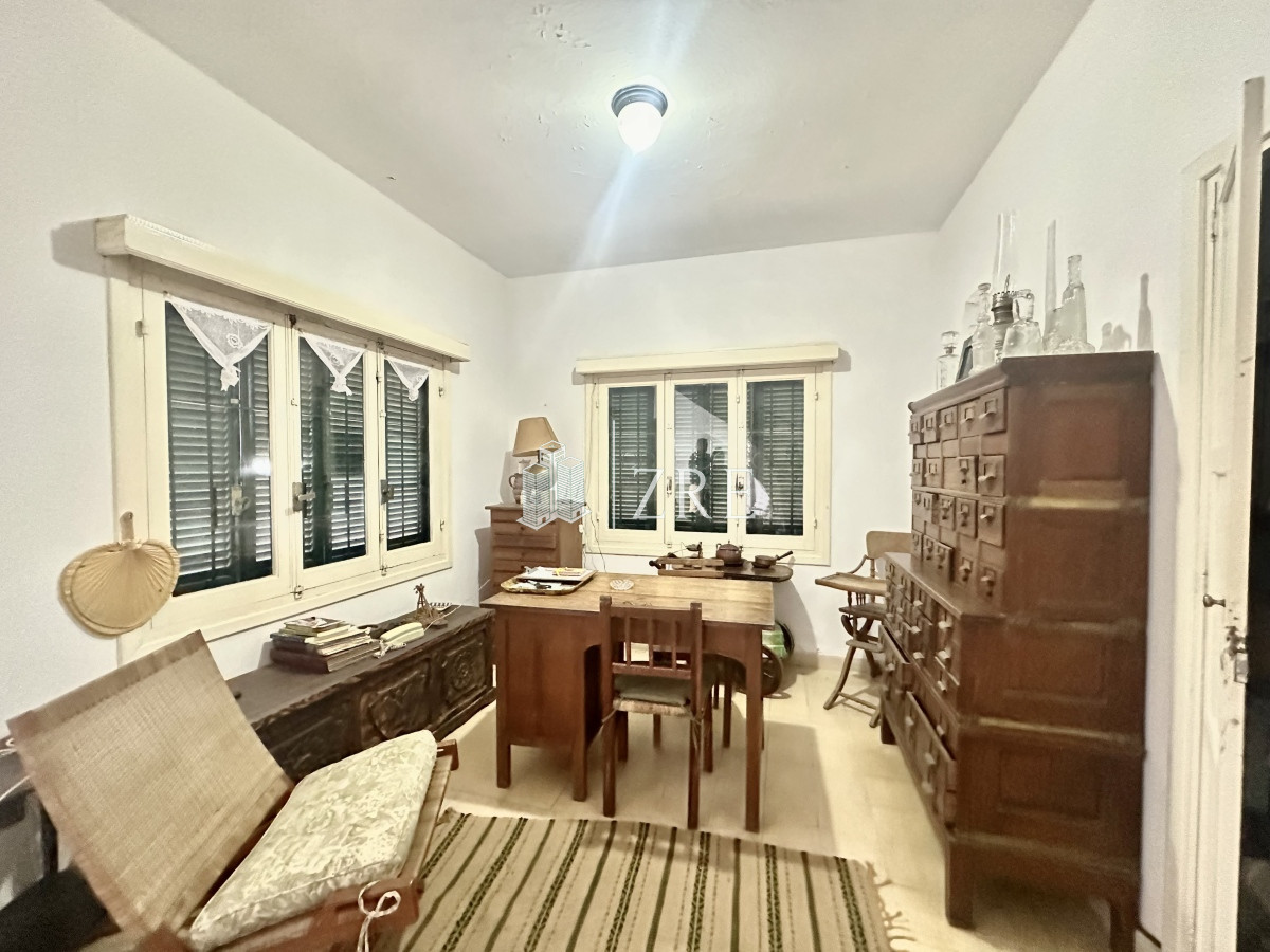Casa ID.798 - Venta casa 7 dormitorios. Playa brava, Punta del Este