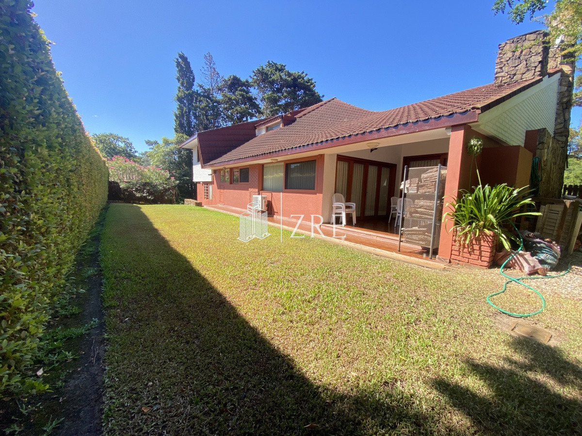 Casa ID.261 - Vendo casa 3 dormitorios en mansa