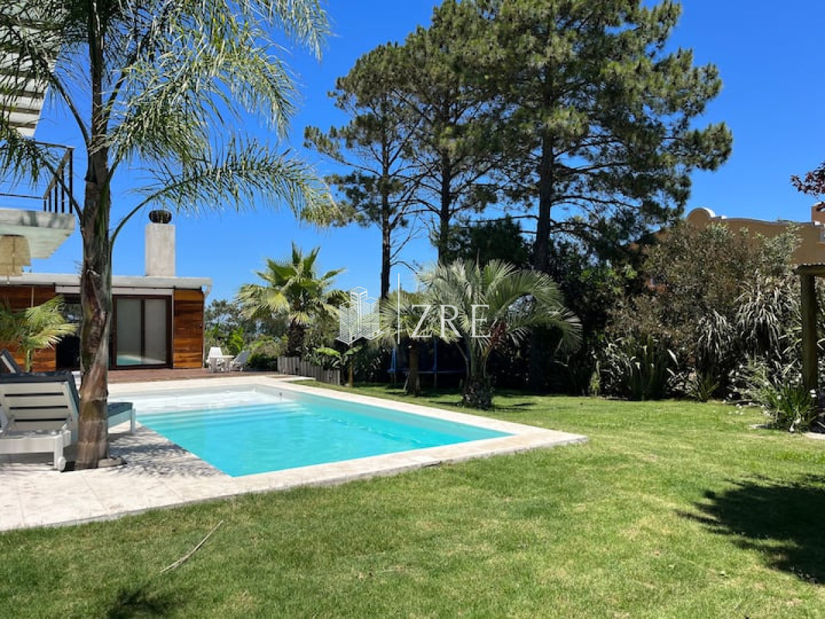 Casa ID.489 - Venta casa de 3 dormitorios en Montoya, La Barra