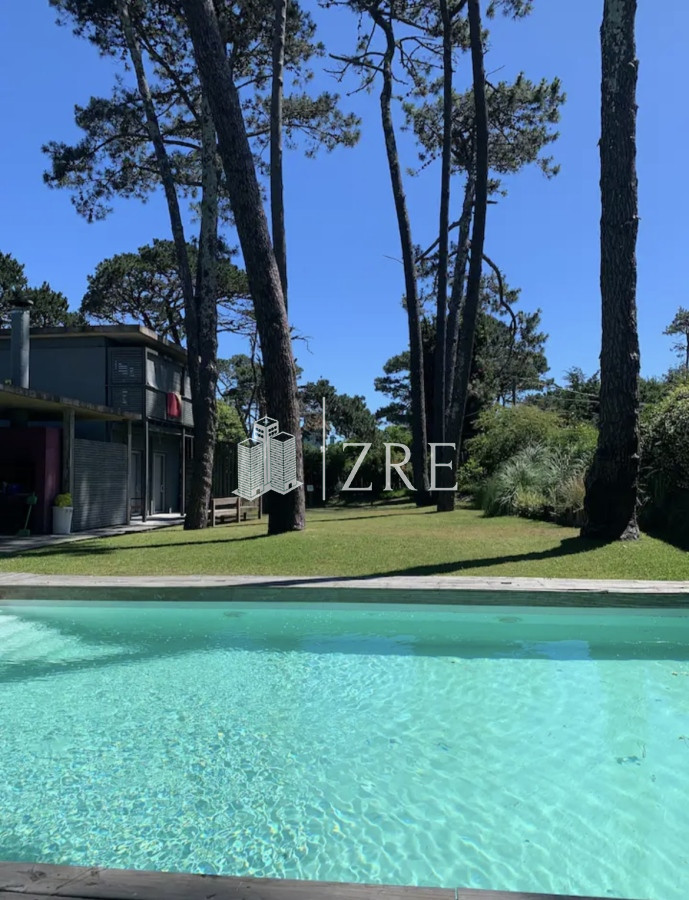 Casa ID.715 - Alquiler casa en Punta del Este - 4 dormitorios