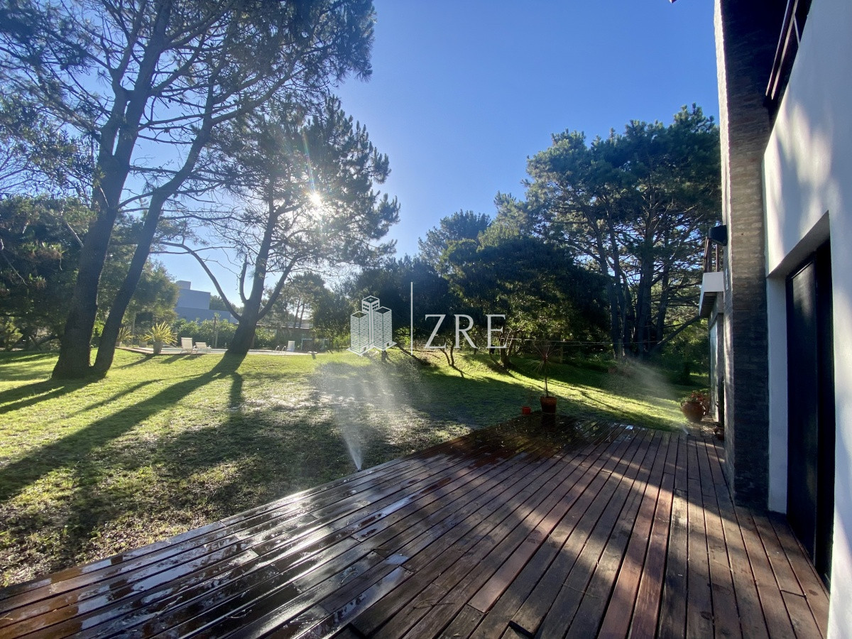 Casa ID.427 - Venta casa 4 dormitorios Arenas de José Ignacio 