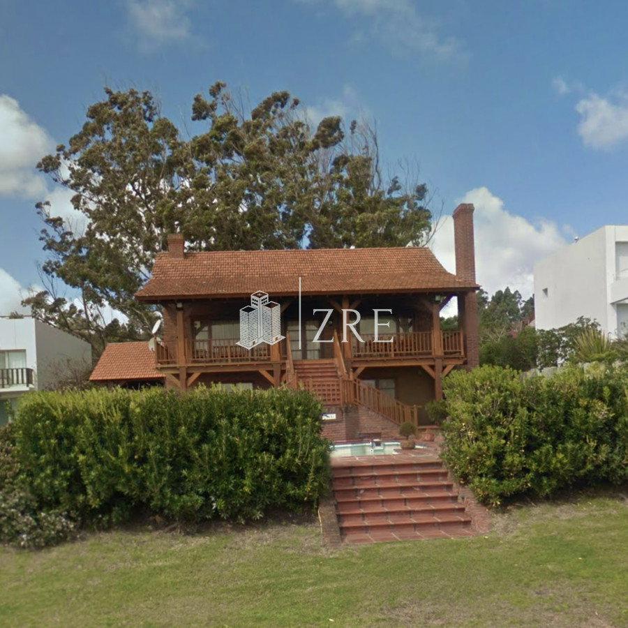 Casa ID.74 - Venta casa Punta Ballena con espectacular vista al mar