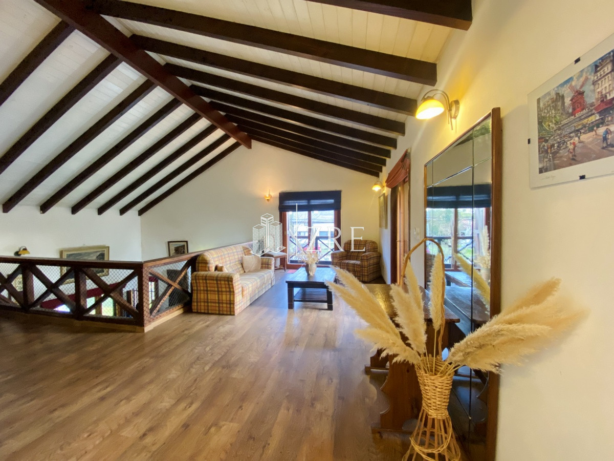Casa ID.301 - Venta casa 3 dormitorios. Pinares Punta del Este. 
